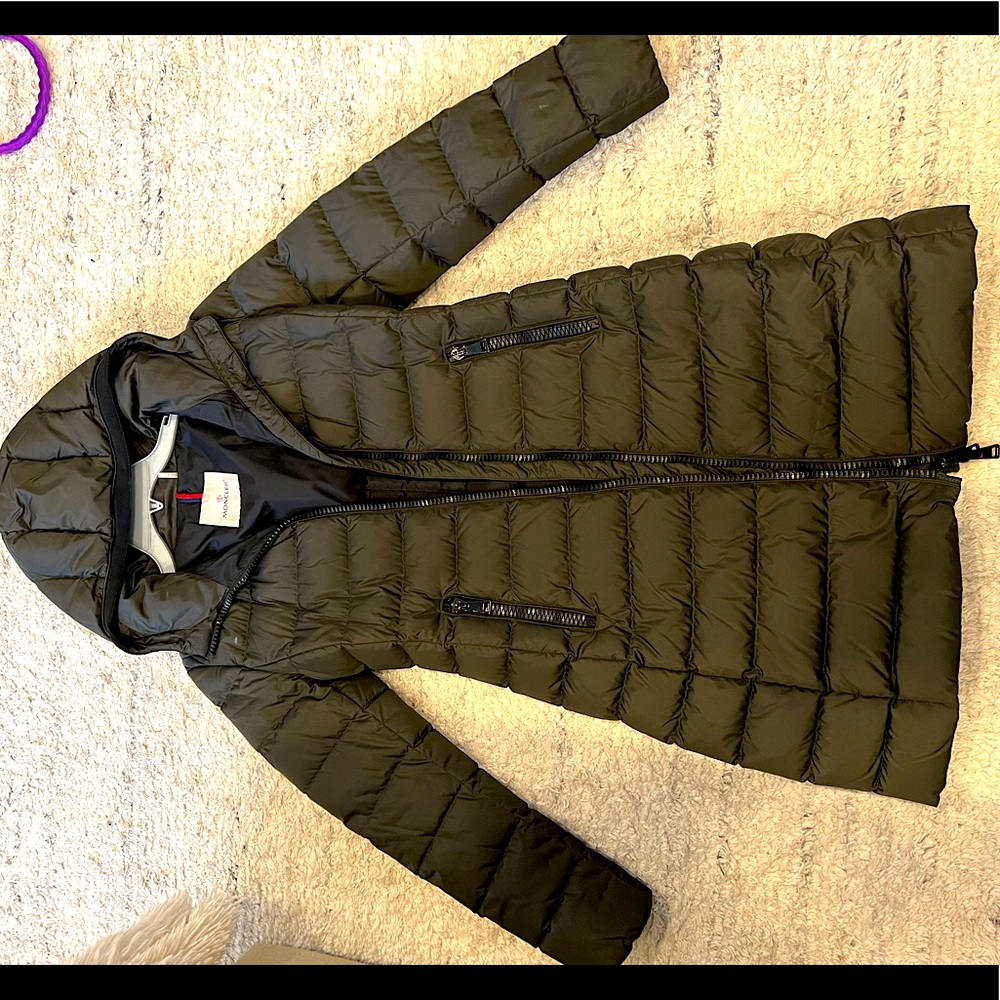 Womens size 1 Moncler down puffer